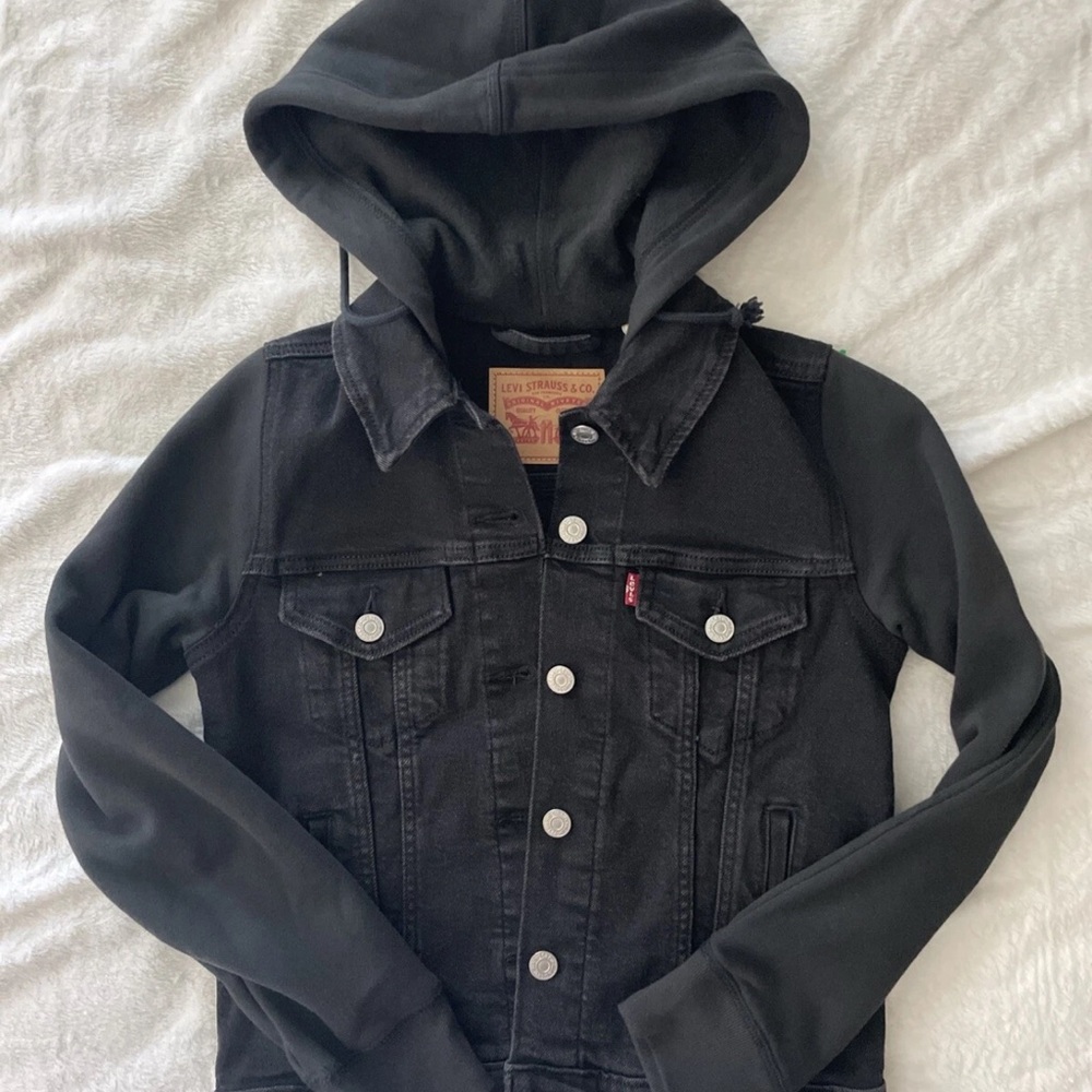 Levi’s Hybrid Hooded Trucker Denim Jean Jacket Woman’s Large Black